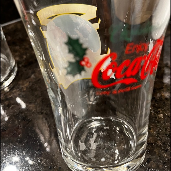Enjoy Coca Cola Happy Holidays 1997 Glass drinking glass, Santa - Picture 8 of 10
